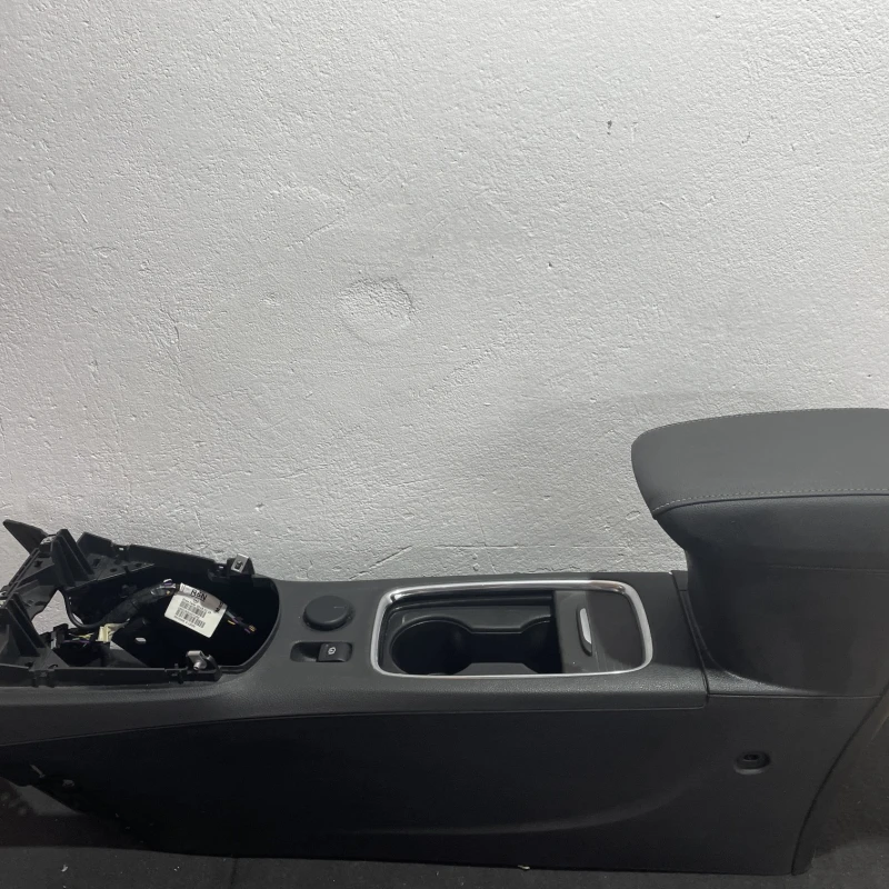 Cotiera centrala Opel 