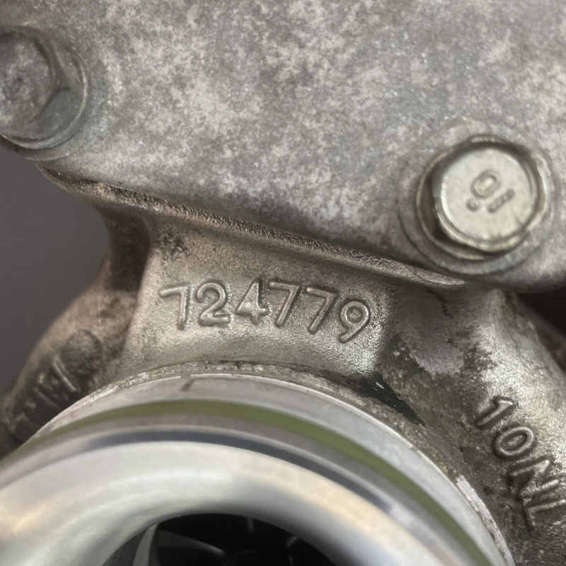 Turbosuflanta turbo turbina / BMW X1 E84 2011 / Motor, racire si evacuare