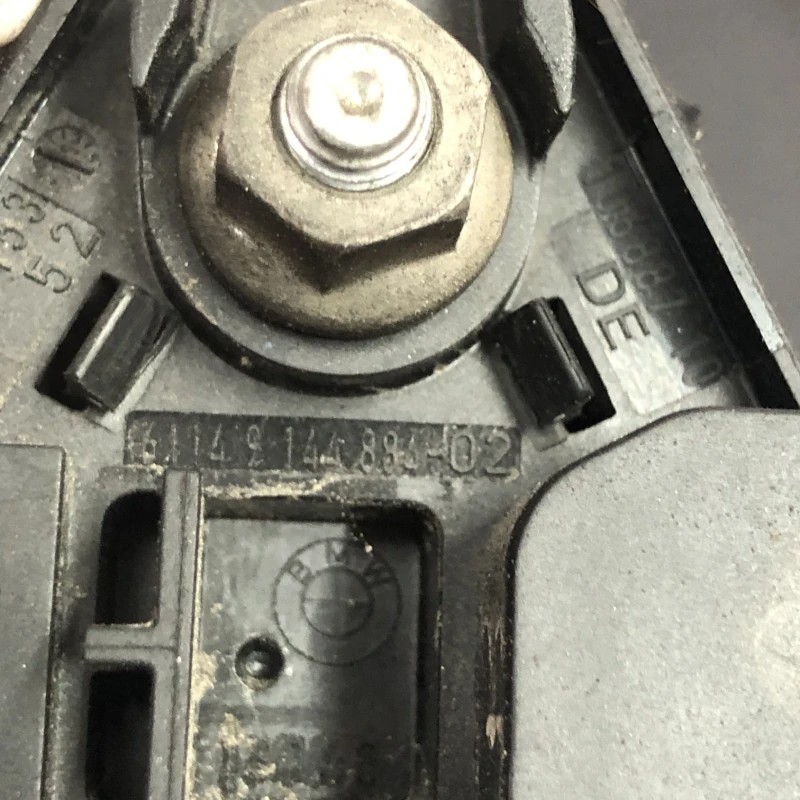 Borna baterie externa / BMW X1 E84 2011 / Audio si electronice