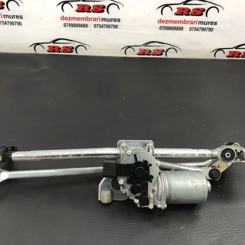 Ansamblu stergatoare cu motoras / BMW X1 E84 2011 / Caroserie, oglinzi si faruri