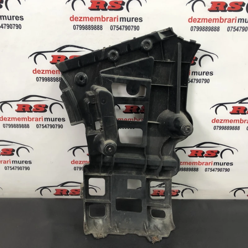 Suport bara spate dreapta / BMW X1 E84 2011 / Caroserie, oglinzi si faruri