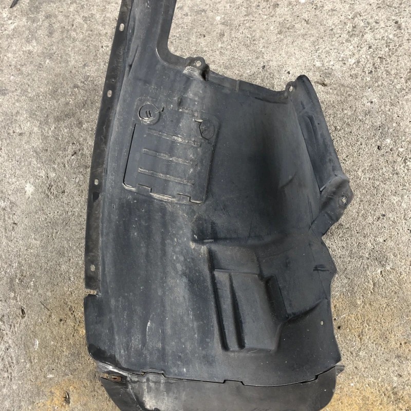 Carenaj stanga fata mic BMW X1 E84 2011