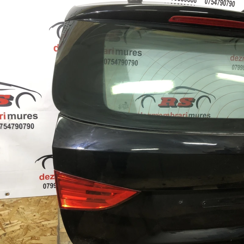 Haion / BMW X1 E84 2011 / Caroserie, oglinzi si faruri