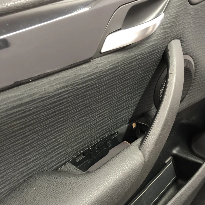 Panou tapiterie usa stanga fata / BMW X1 E84 2011 / Interior