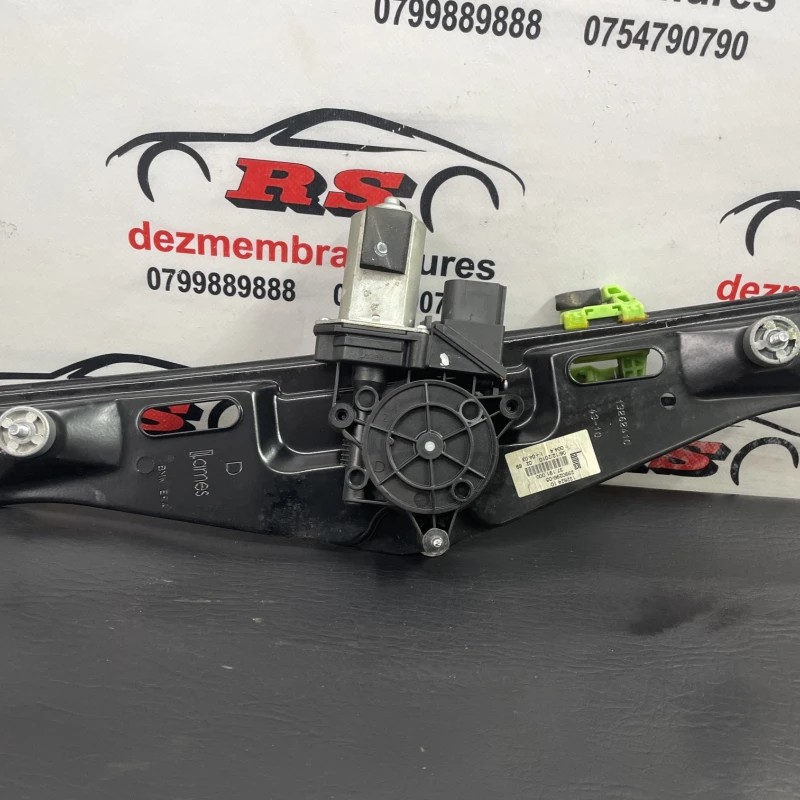 Macara geam dreapta spate cu motoras / BMW X1 E84 2011 / Caroserie, oglinzi si faruri