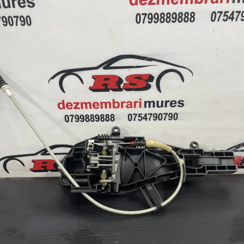 Maner usa dreapta spate / BMW X1 E84 2011 / Caroserie, oglinzi si faruri