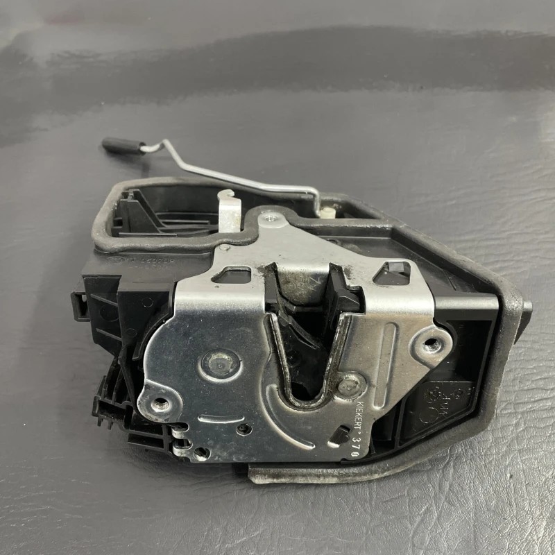 Iala broasca usa dreapta fata BMW X1 E84 2011