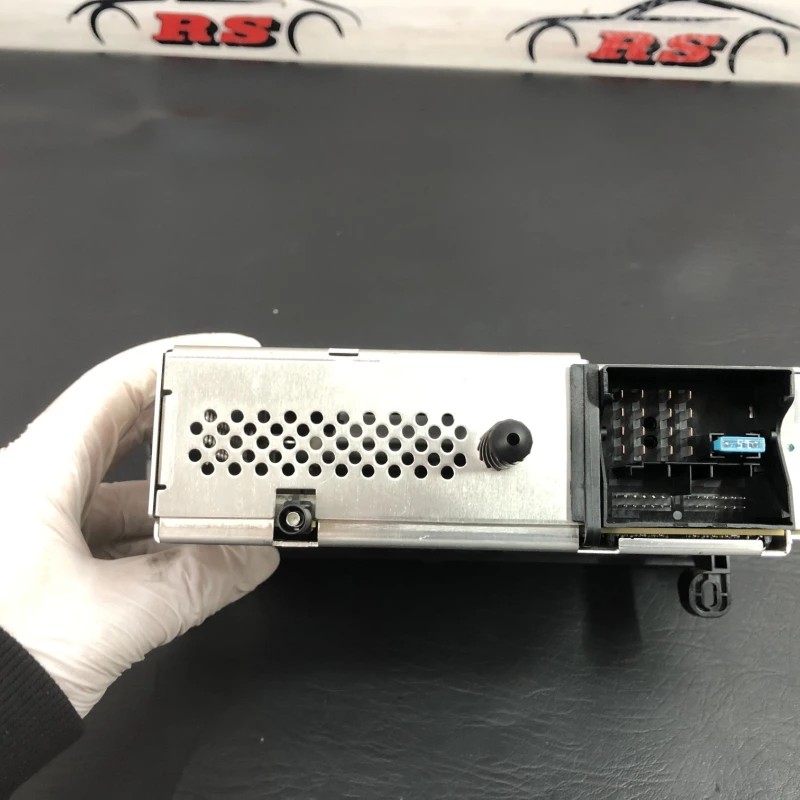 Radio CD / BMW X1 E84 2011 / Audio si electronice