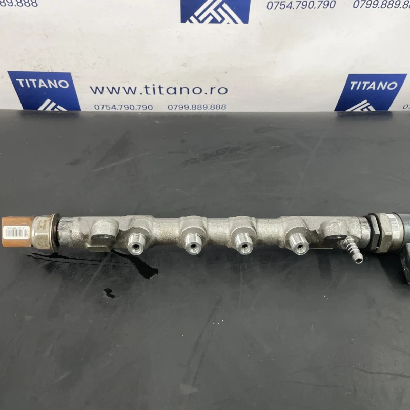 Rampa injectoare cu senzor / Volkswagen Passat B7 Alltrack 2013 / Motor, racire si evacuare