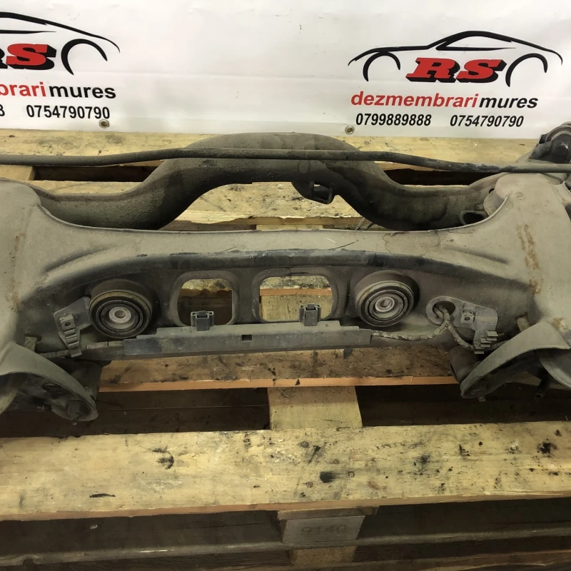 Punte spate / Mercedes-Benz SL R129 1990 / Directie si suspensie