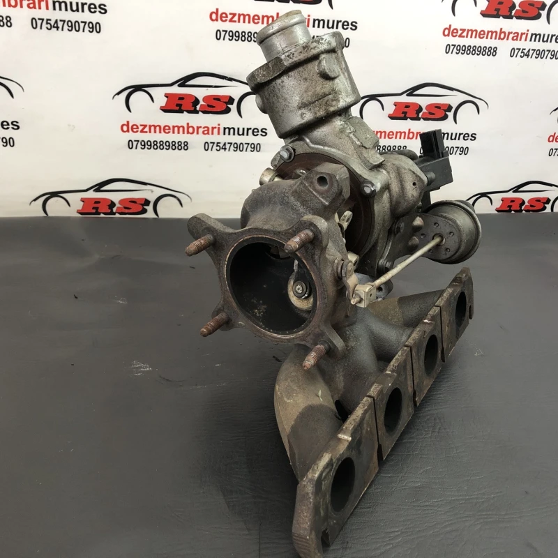 Turbosuflanta turbo turbina / Audi A4 B8 2010 / Motor, racire si evacuare