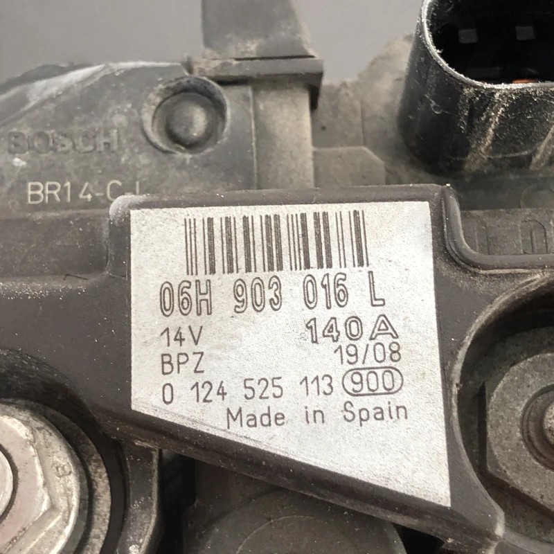 Alternator / Audi A4 B8 2010 / Motor, racire si evacuare