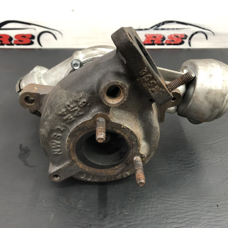 Turbosuflanta turbo turbina / Audi A6 C6 2008 / Motor, racire si evacuare