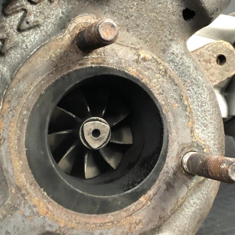 Turbosuflanta turbo turbina / Audi A6 C6 2008 / Motor, racire si evacuare