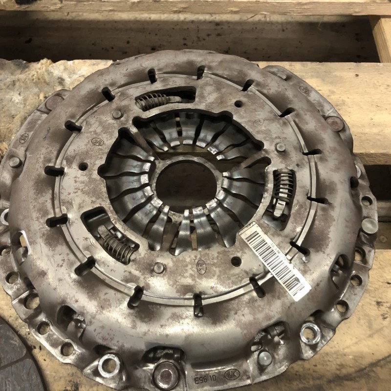 Kit ambreaj / BMW Seria 3 E91 LCI 2012 / Cutie viteze, ambreiaj, transmisie