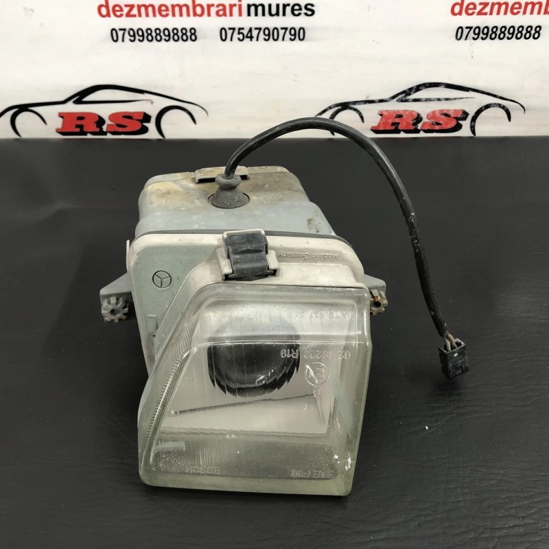 Proiector stanga / Mercedes-Benz SL R129 1990 / Caroserie, oglinzi si faruri