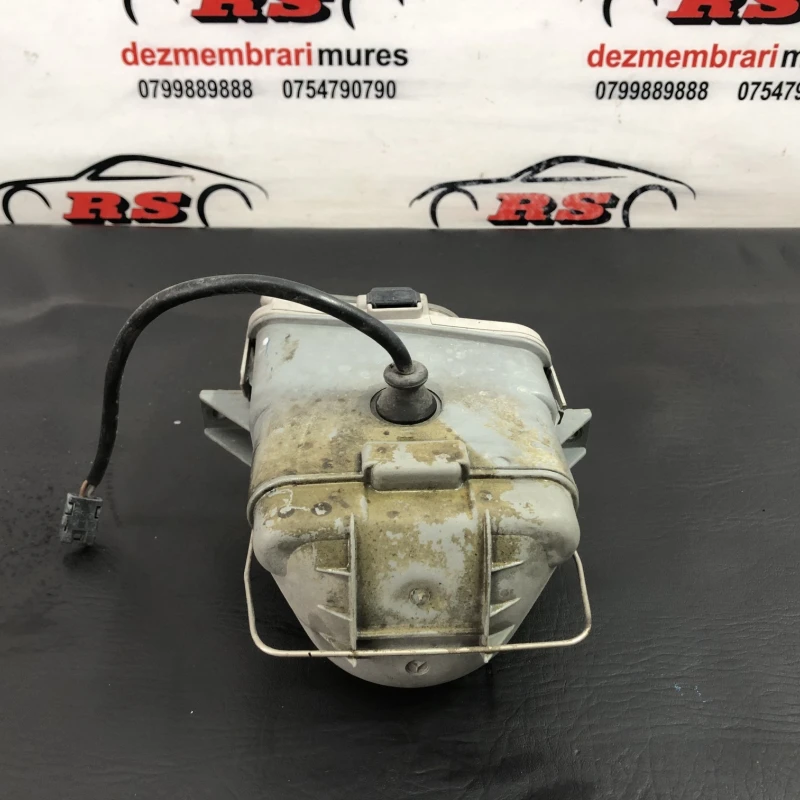 Proiector stanga / Mercedes-Benz SL R129 1990 / Caroserie, oglinzi si faruri