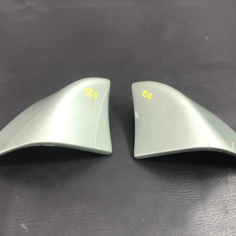 Colturi eleron aripa AMG Mercedes-Benz 