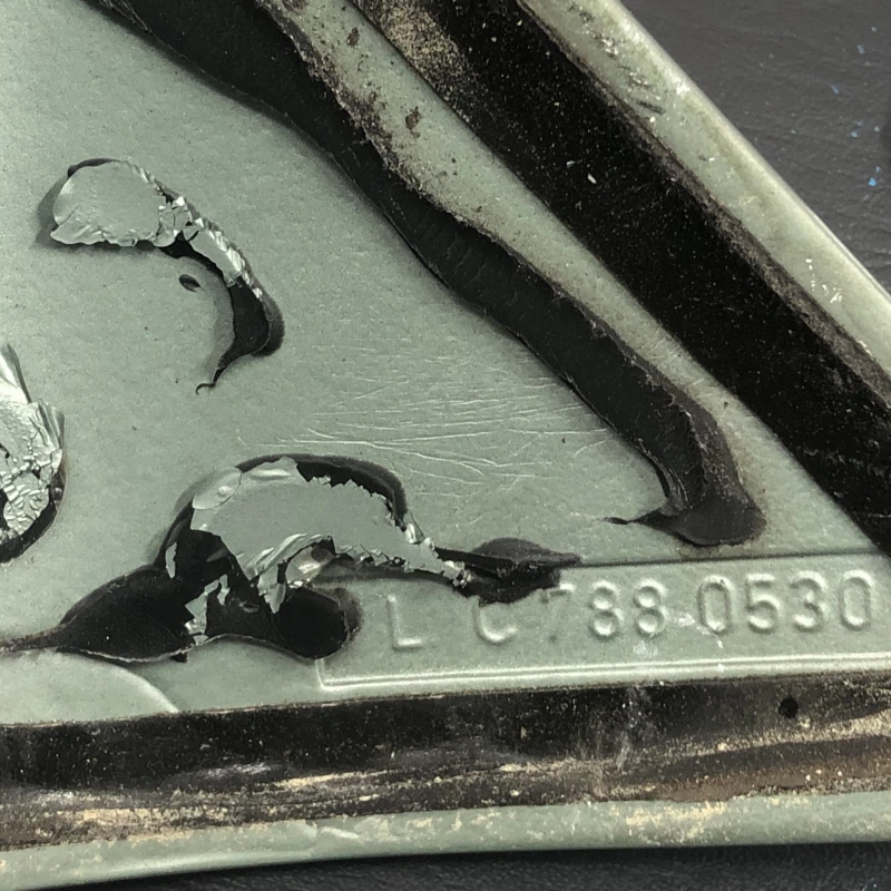 Colturi eleron aripa AMG / Mercedes-Benz SL R129 1990 / Caroserie, oglinzi si faruri