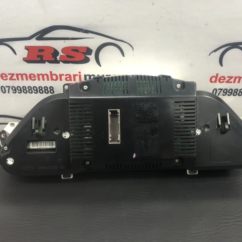 Ceas bord / Audi A6 C6 2008 / Audio si electronice