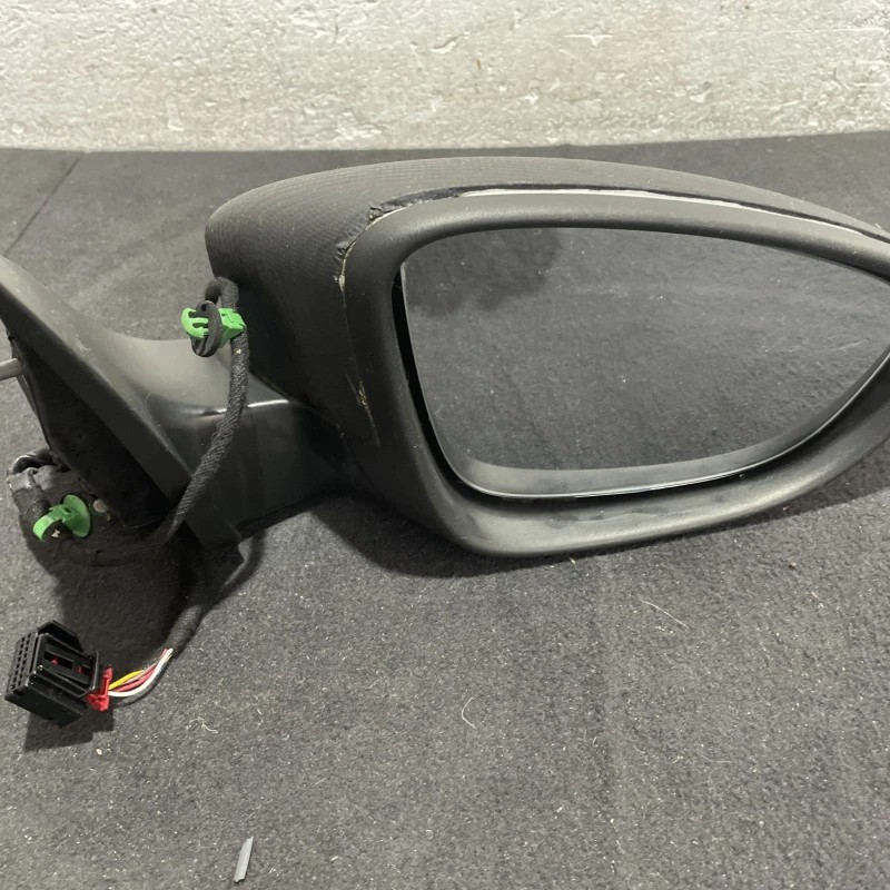 Oglinda dreapta Volkswagen Passat CC 2011