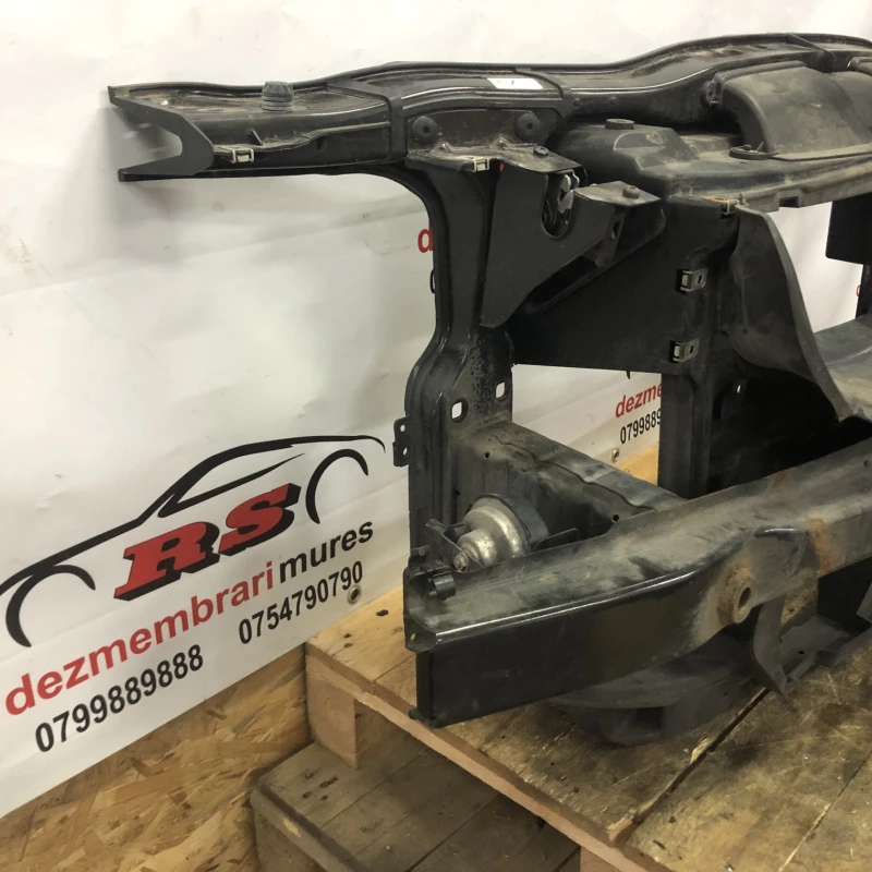 Trager / BMW Seria 3 E90 2012 / Caroserie, oglinzi si faruri