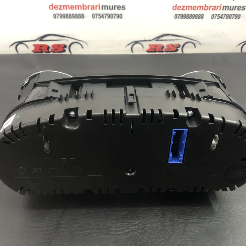 Ceas bord / Volkswagen Golf MK6 2011 / Audio si electronice