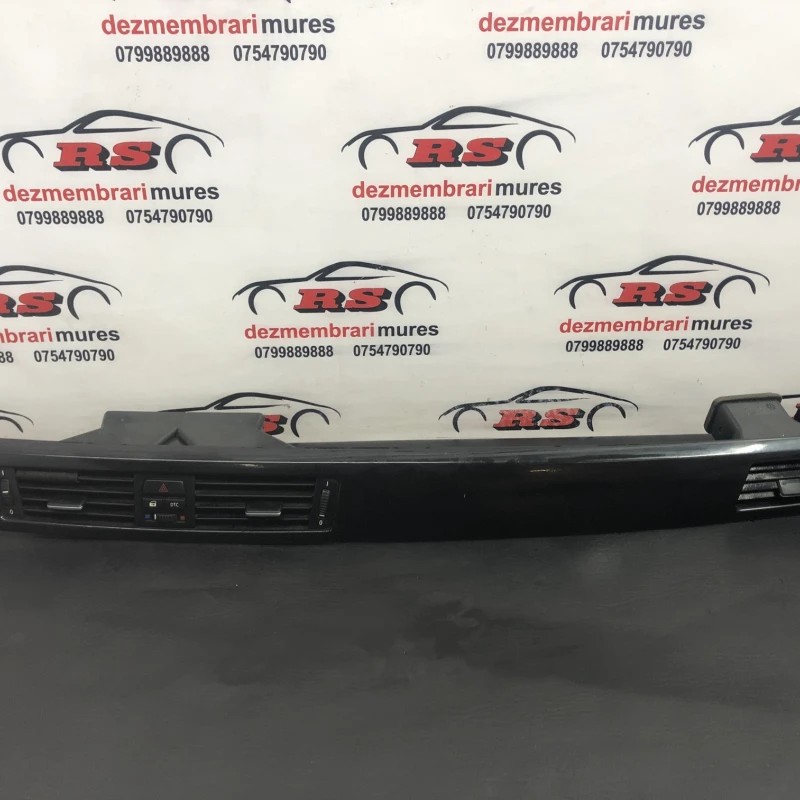 Grila aer bord / BMW Seria 3 E91 LCI 2012 / Interior