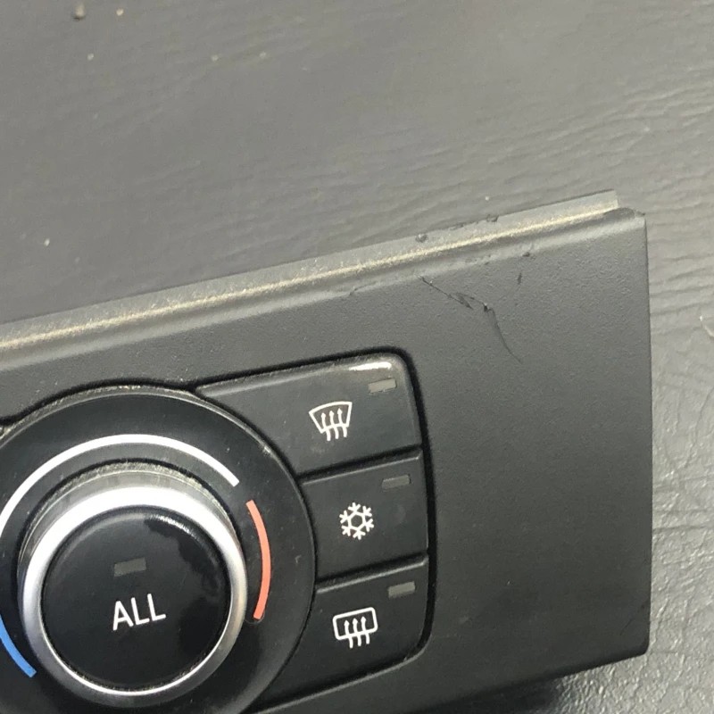 Panou climatronic / BMW X1 E84 2011 / Climatizare