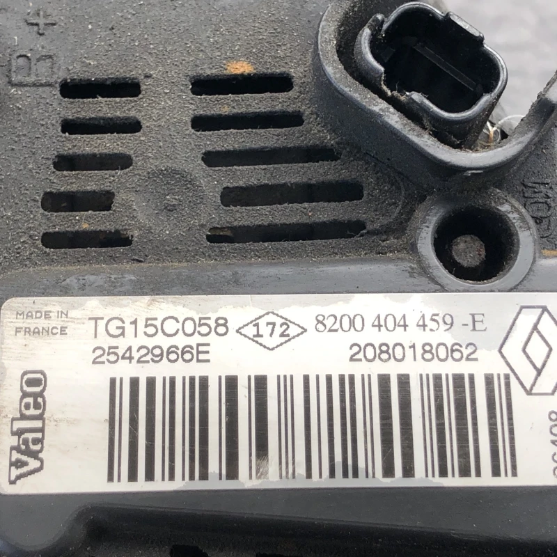 Alternator / Opel Vivaro Vivaro A 2008 / Motor, racire si evacuare