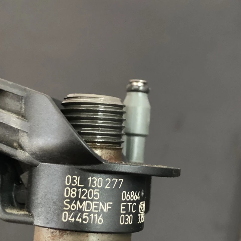 Injector / Audi A4 B8 2009 / Motor, racire si evacuare