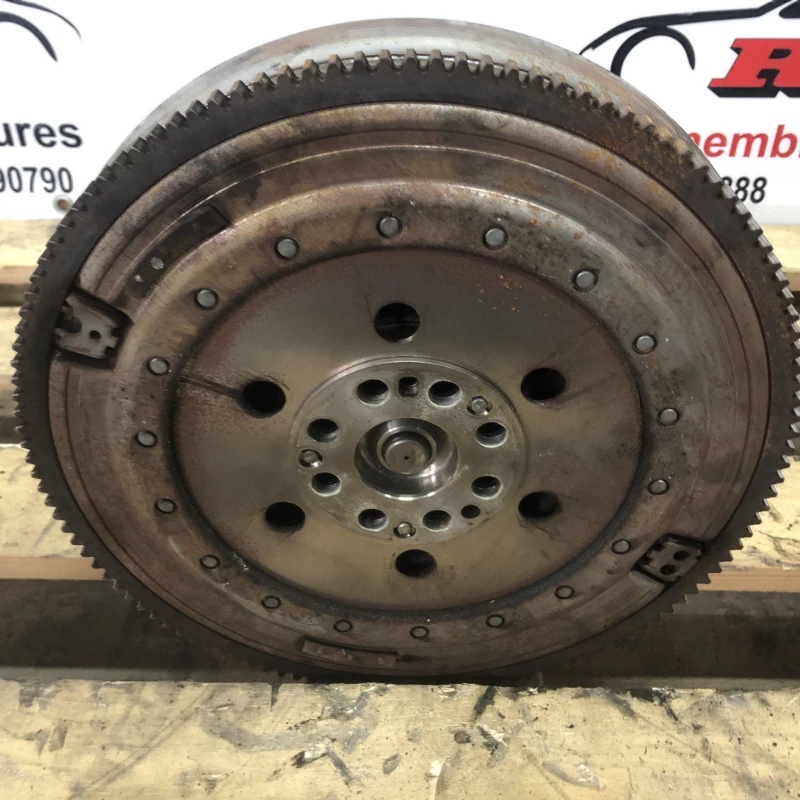 Kit ambreaj / BMW Seria 1 E87 2010 / Cutie viteze, ambreiaj, transmisie