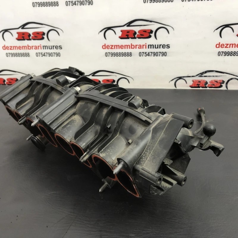 Galerie de admisie / BMW Seria 1 E81 2009 / Motor, racire si evacuare