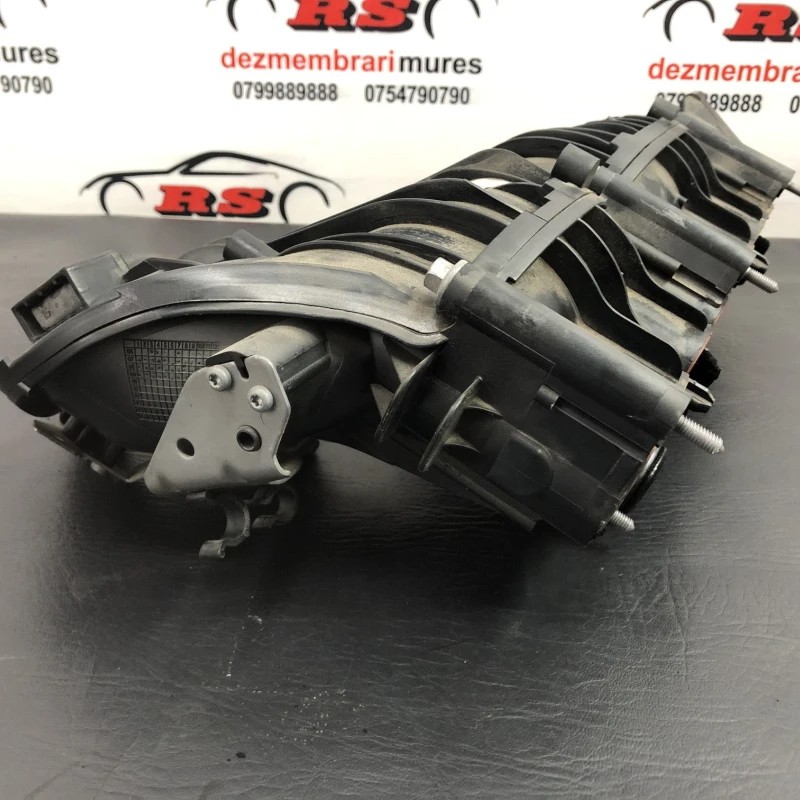 Galerie de admisie / BMW Seria 1 E81 2009 / Motor, racire si evacuare