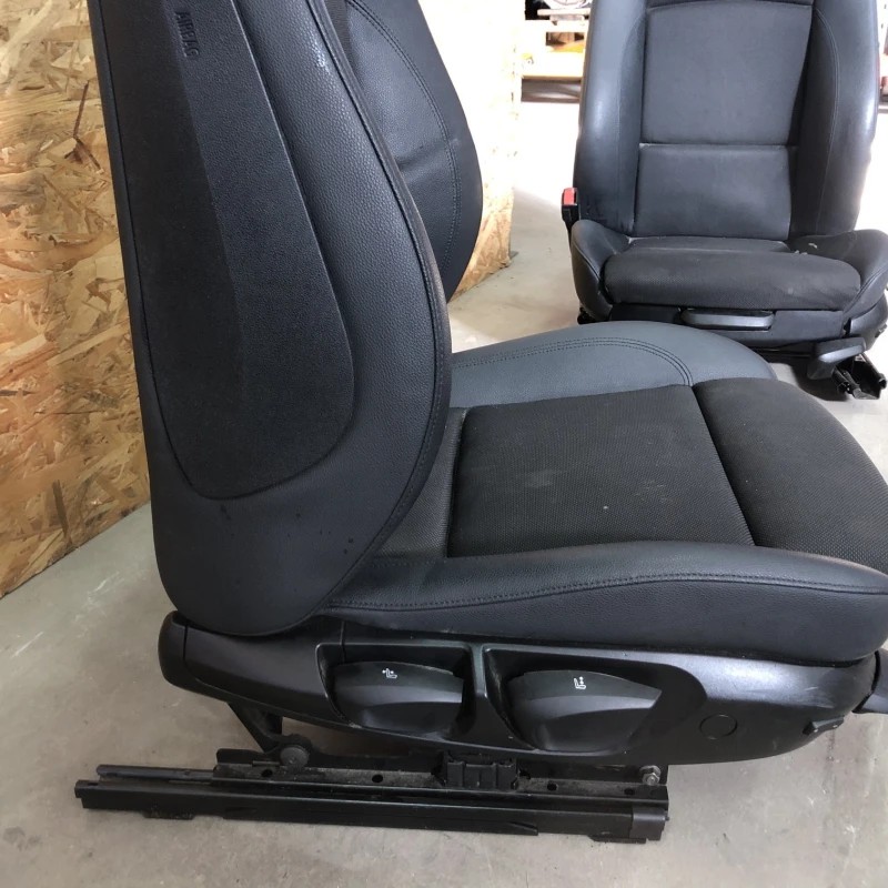 Scaune fata / BMW Seria 1 E81 2009 / Interior