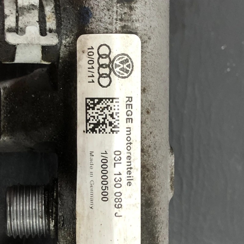 Rampa injectoare cu senzor / Volkswagen Passat B7 2011 / Motor, racire si evacuare