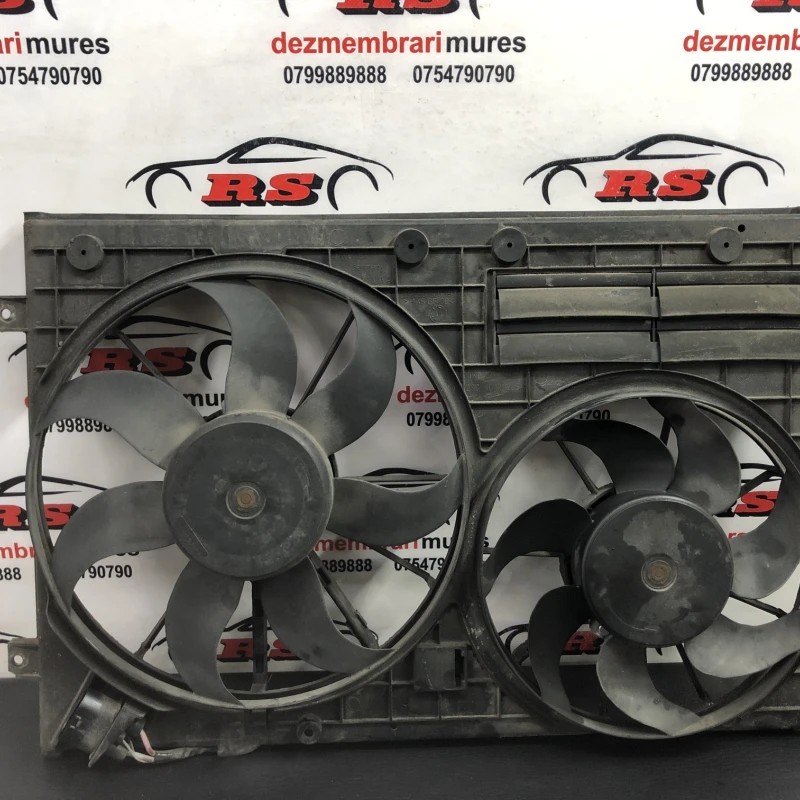 Electroventilator / Volkswagen Passat CC 2011 / Motor, racire si evacuare