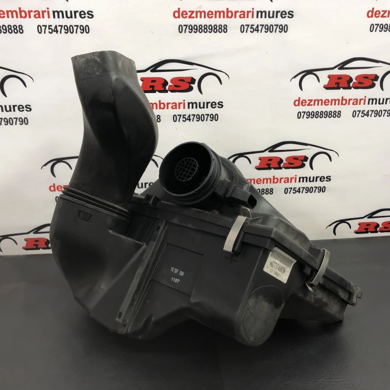 Carcasa filtru aer / BMW Seria 1 E87 2010 / Motor, racire si evacuare