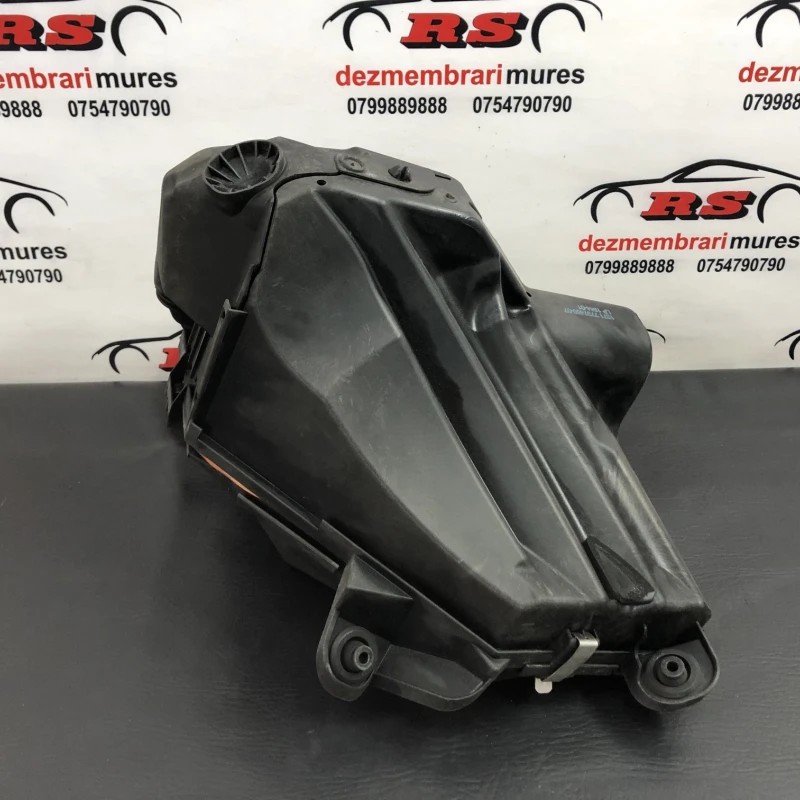 Carcasa filtru aer / BMW Seria 1 E81 2009 / Motor, racire si evacuare