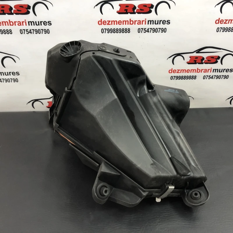Carcasa filtru aer / BMW Seria 1 E87 2010 / Motor, racire si evacuare