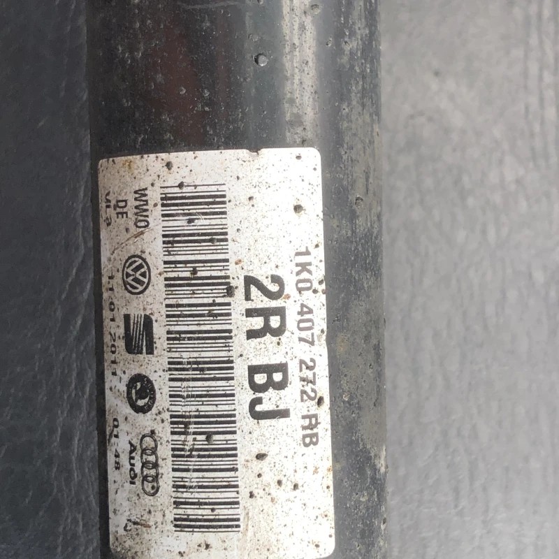Planetara dreapta fata / Volkswagen Passat B7 2011 / Cutie viteze, ambreiaj, transmisie