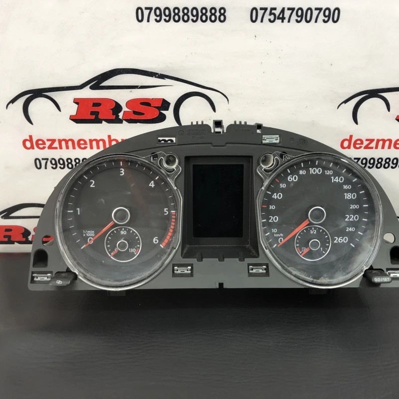 Ceas bord Volkswagen Passat B7 2011