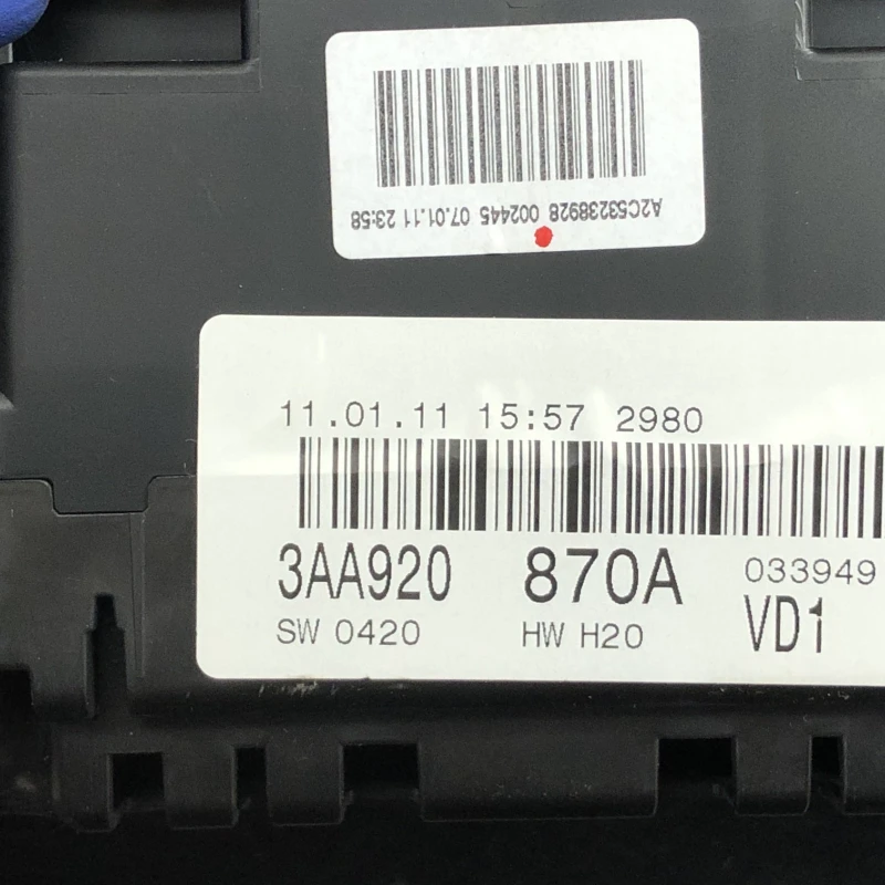 Ceas bord / Volkswagen Passat B7 2011 / Audio si electronice