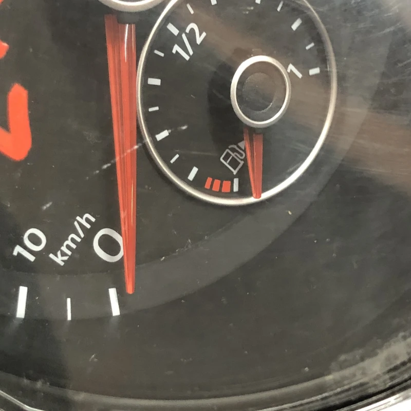 Ceas bord / Volkswagen Passat B7 2011 / Audio si electronice