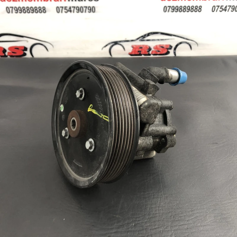 Pompa servo Nissan 
