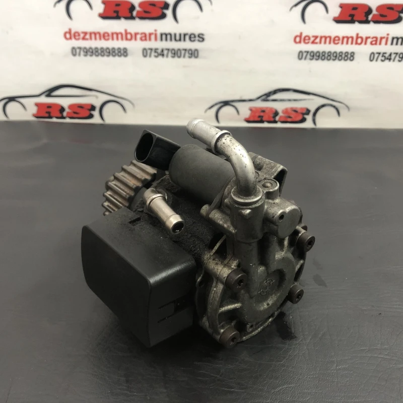 Pompa de injectie inalte / Volkswagen Golf MK6 2012 / Motor, racire si evacuare