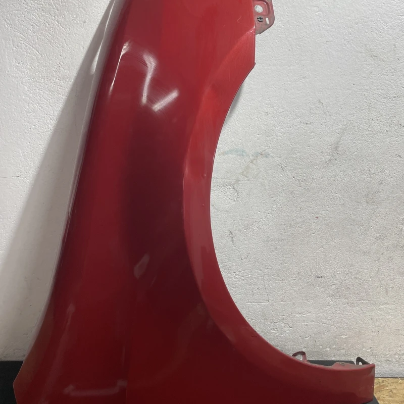 Aripa dreapta fata / Volkswagen Golf MK6 2012 / Caroserie, oglinzi si faruri