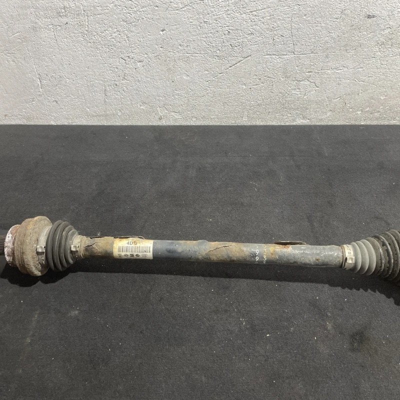 Planetara dreapta spate Volkswagen Passat CC 2011