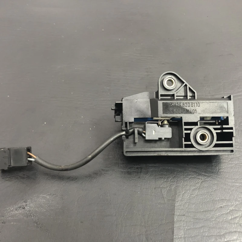 Senzor comutator soft-top / Mercedes-Benz SL R129 1990 / Audio si electronice