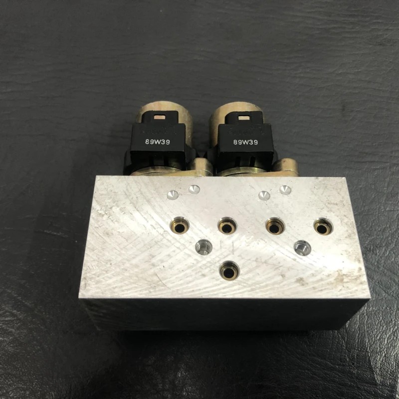 Bloc valve sistem decapotare superior / Mercedes-Benz SL R129 1990 / Caroserie, oglinzi si faruri